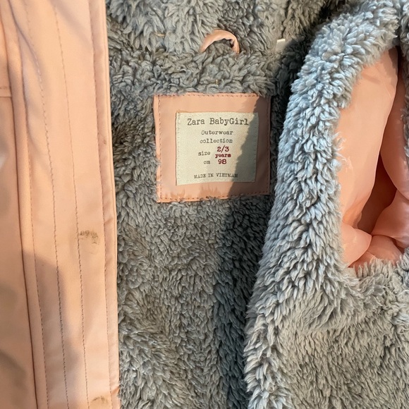Zara outerwear size 2/3t - light pink coat - Picture 2 of 2